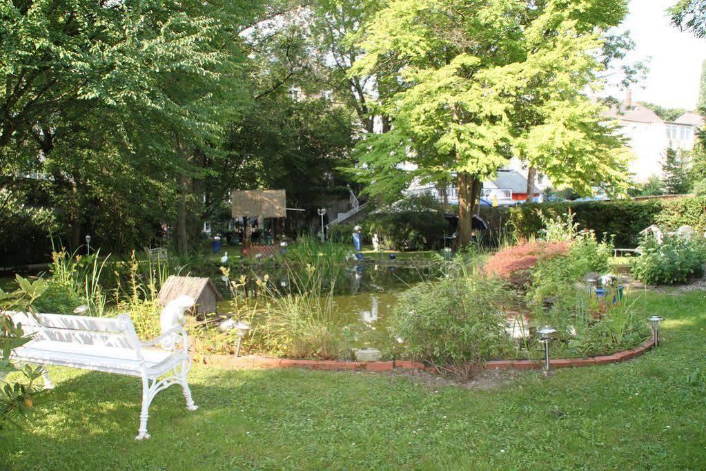 Hotel Villa Konigin Luise Bad Pyrmont Exteriör bild